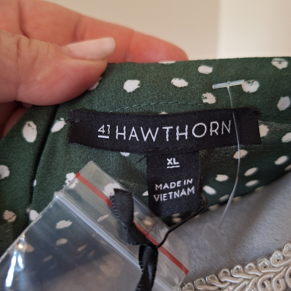 41 Hawthorn XL Green and White Polka Dot Blouse. NWT -Stitch Fix - Picture 6 of 6